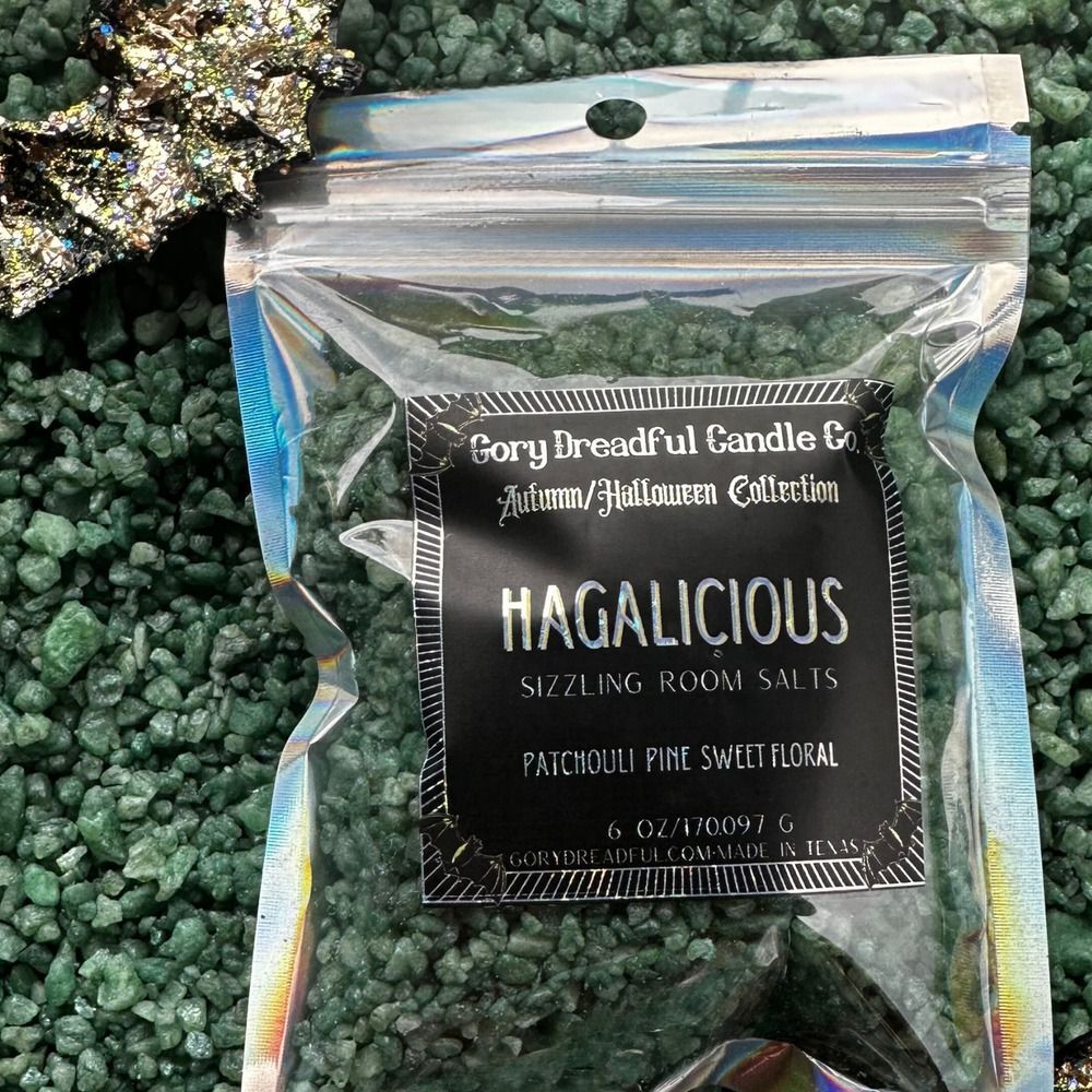 Hagalicious Sizzling Room Salt Potpourri: Patchouli Pine Sweet Florals Scent